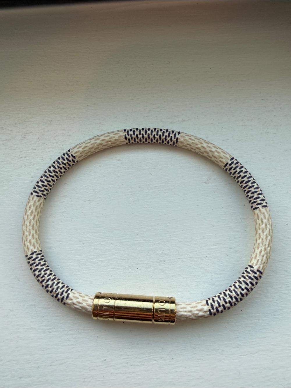 Louis Vuitton Damier Azur Keep It Bracelet